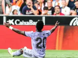 El cántico racista de los aficionados del Valencia tras la llegada de Vinícius al estadio