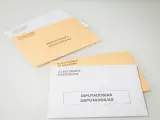 Sobres electorales de las &uacute;ltimas elecciones generales