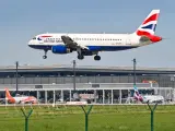 British Airways cancela al menos 50 vuelos debido a un problema técnico