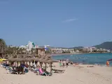 Mallorca, Menorca y Lanzarote lideran las reservas de viviendas turísticas en la costa para este agosto
