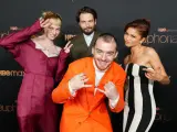 El actor posa con Hunter Schafer, Sam Levinson y Zendaya en el photo call de la segunda temporada de la serie de HBO en los Goya Studios de Los Ángeles, enero de 2022.