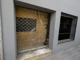 Vista del local "Búnker", atacado en una de las puertas de acceso.