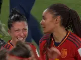 Jenni Hermoso y Salma Paralluelo, muy emocionadas tras ganar el Mundial.
