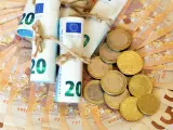 Ayuda fiscal 2.400 euros de para familias: qui&eacute;nes pueden pedirla y c&oacute;mo hacerlo