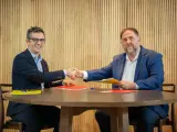 Félix Bolaños y Oriol Junqueras sellan el acuerdo entre el PSOE y ERC para investir a Sánchez. ERC 02/11/2023
