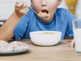 Los niños suelen mostrar alergias a varios grupos diferentes de alimentos.