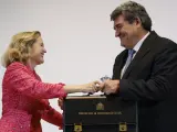 José Luis Escrivá recibe la cartera de Transformación Digital de manos de su antecesora, la vicepresidenta primera, Nadia Calviño