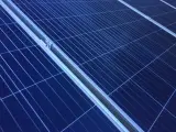 Acciona Energía termina su primera planta híbrida eólica y solar en Cuenca