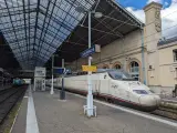 Un AVE de Renfe en una estación de Lyon, en Francia.