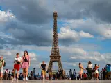 La torre Eiffel reabre el domingo después de seis días cerrada al público por huelga