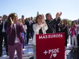 Teresa Ribera, junto a María Jesús Montero y Juan Espadas, en la presentación este miércoles en Sevilla de la lista del PSOE a las elecciones europeas