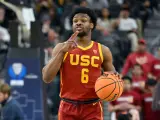 Bronny James, hijo de LeBron James, con los USC Trojans.