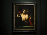 MADRID, 27/05/2024.- El Museo Nacional del Prado presenta este lunes el 'Ecce Homo' de Caravaggio, un día antes de abrir la exhibición al público de la obra considerada "uno de los mayores descubrimientos de la historia del arte" desde que apareció en una subasta en 2021 falsamente atribuida al círculo de José de Ribera. ESPAÑA CARAVAGGIO ECCE HOMO