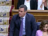 "¡Traidor, traidor!": insultos a Pedro Sánchez y a los miembros del Gobierno mientras votan la ley de amnistía.