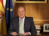 El rey Juan Carlos I durante la comparecencia televisiva en la que explicó los motivos de su abdicación.