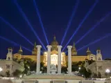 Palacio de Montjuic (Barcelona) iluminado por la noche.