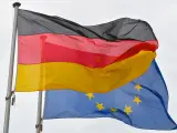 Bandera de Alemania y de la Unión Europea