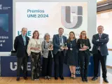 Alfredo Berges, Val Díez, Isabel Gonzalo Pascual, César Luaces, Rosa Carretón, Oonagh McNerney Luis Rodulfo, en los Premios UNE