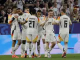 Alemania celebra el gol de Wirtz ante Escocia.