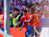 La selección española celebra el gol de Morata ante Croacia.