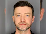 El actor y cantante Justin Timberlake fue arrestado por conducir en estado de ebriedad en los Hamptons y, tras comparecer ante el tribunal el martes 18, fue puesto en libertad.