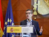 El ministro de la Presidencia, Justicia y Relaciones con las Cortes, Félix Bolaños, da una rueda de prensa en el marco de su reunión con el delegado del Gobierno en Aragón.