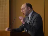 El economista Gonzalo Bernardos en una conferencia de 'La Gaveta Económica'.