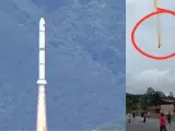 Cohete chino aterrizando de forma descontrolada.