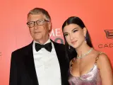 Bill Gates y su hija Phoebe en junio de 2022.