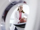 Un paciente durante prueba de radiología.