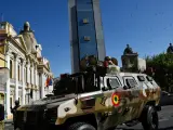 Tanqueta durante el intento de golpe de Estado en Bolivia.