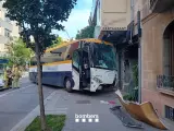 Autobús estrellado en Barcelona.