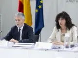El ministro del Interior, Fernando Grande-Marlaska, y la ministra de Igualdad, Ana Redondo, durante el Comit&eacute; de crisis convocado ante el repunte de asesinatos machistas, a 2 de julio de 2024, en Madrid (Espa&ntilde;a).