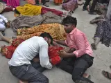 Más de 100 personas han muerto en una estampida durante un evento religioso en la India.