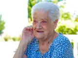 Juliana Hervás, centenaria: "No he fumado un cigarrillo en mi vida y beber solo bebo limón, y agua, nada de vino, pero como de todo"