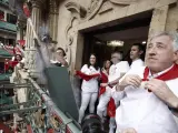 Lanzamiento del chupinazo que da inicio a los Sanfermines 2024.