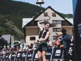 In&eacute;s Astrain cruza la meta victoriosa en la PDA de Val D'Aran by UTMB