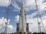 El cohete Ariane 6 en la plataforma de lanzamiento.