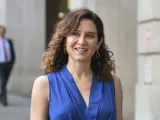 Isabel Díaz Ayuso llega a un desayuno de Fórum Economía