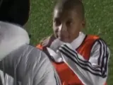 Kylian Mbappé, con 12 años, siendo entrenado por Zidane.