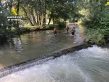 La Guardia Civil de Palencia en el río Carrión tras hallar el cuerpo de la desaparecida.