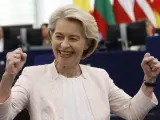 La reacci&oacute;n de &Uacute;rsula Von der Leyen tras ser reelegida presidenta de la Comisi&oacute;n Europea.