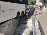 El autobús accidentado en Barcelona.