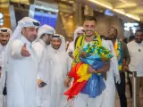 Joselu aterriza en Qatar tras firmar por el Al Gharafa.
