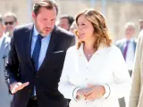 El ministro Óscar Puente y la alcaldesa María José Catalá, este pasado lunes, en el puerto de Valencia.