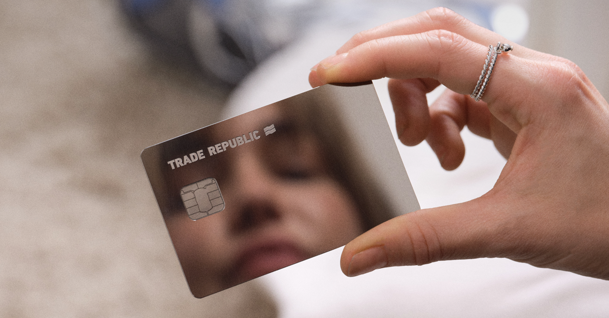 Featured image for “Tarjeta Trade Republic: consigue un 1% de saveback en todas tus compras para invertir en acciones, ETF, criptomonedas y bonos”